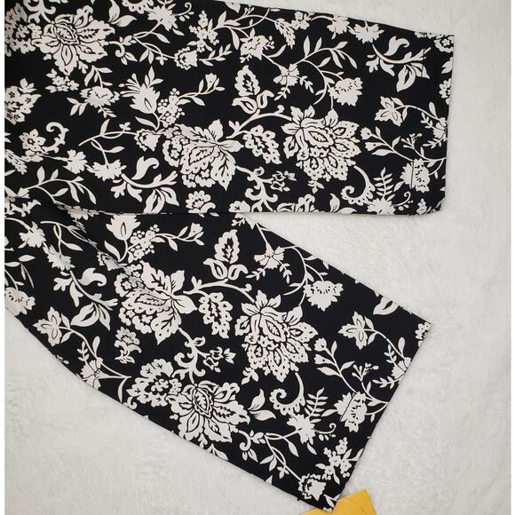 Ruby Rd Womens White Floral Jacket Plus Size 14 Stretch, Lightweight, Pockets - Picture 6 of 11